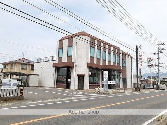 フロスト フラワーズ IIIの周辺写真