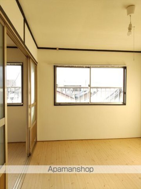和歌山県和歌山市西釘貫丁２丁目[2K/27m2]の内装2