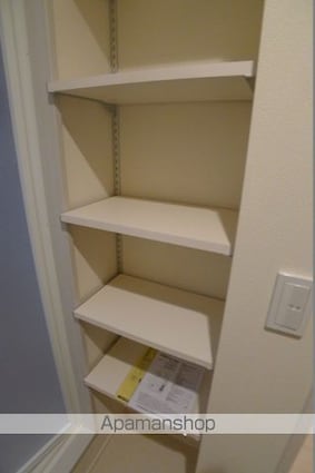小松舎ＩＩ[2LDK/56.9m2]の収納
