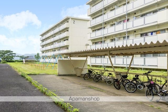 ビレッジハウス矢上3号棟の玄関写真