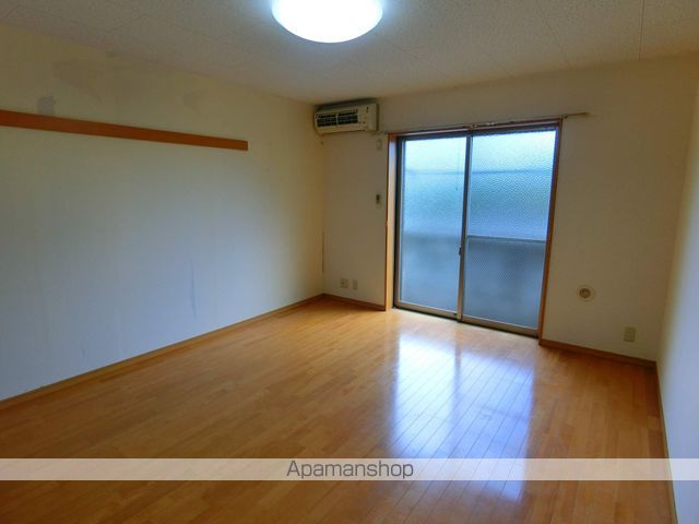 アンプルールチェリーの内装写真
