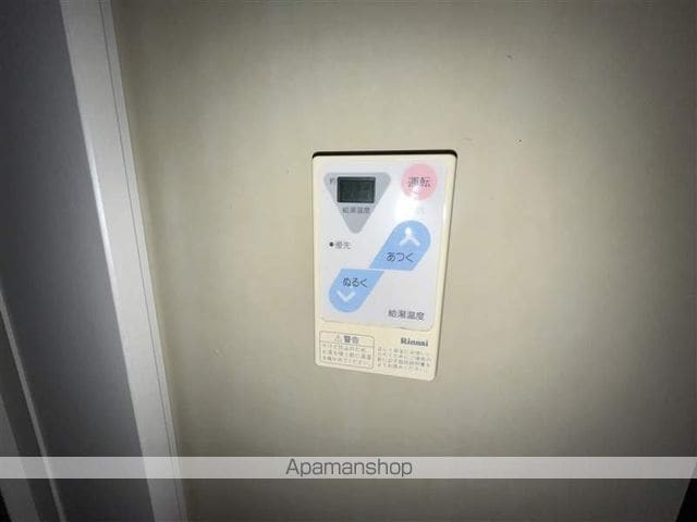 エヌ・ケービルの内装写真