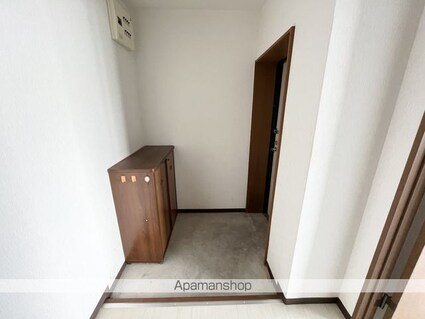 ハイツＦｏｒＹｏｕ１号館[1LDK/51.06m2]の玄関