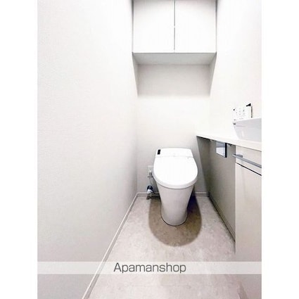 オーキッドレジデンス渋谷富ヶ谷[3LDK/68.86m2]のトイレ