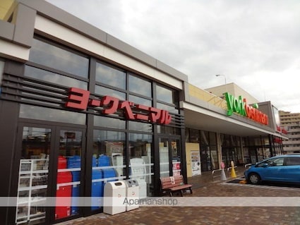 ルナ・ピエーナⅡ[2LDK/50.91m2]の周辺1