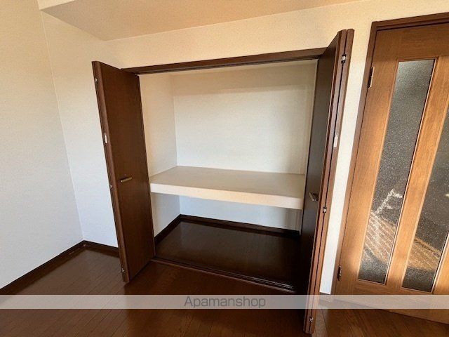 コリーヌ南光台I番館の内装写真