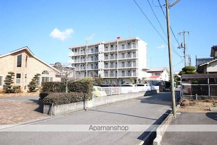 フローラル吉岡[1R/17.01m2]の外観2