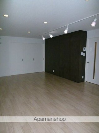 ＩＥＫＩビル[1LDK/83.39m2]の内装1