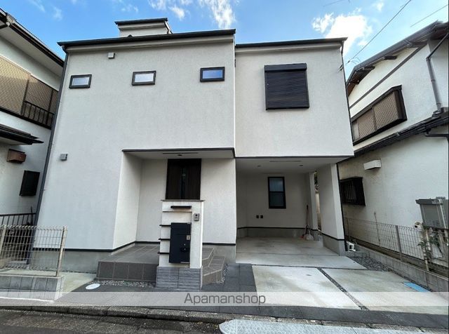 上鶴間本町6丁目戸建ての外観写真