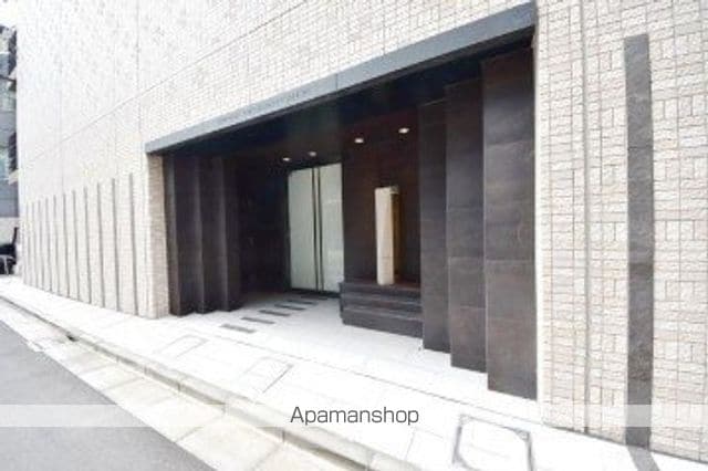 パークハビオ日本橋蛎殻町の玄関写真