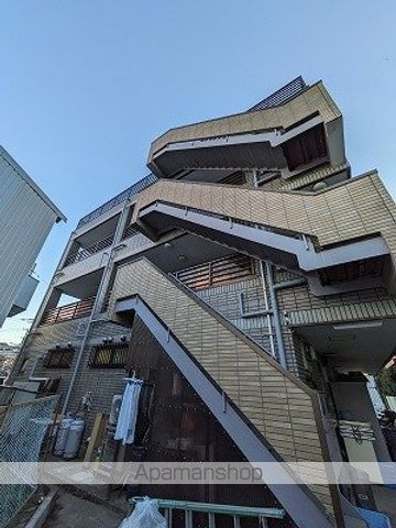 鈴与レジデンスの外観写真