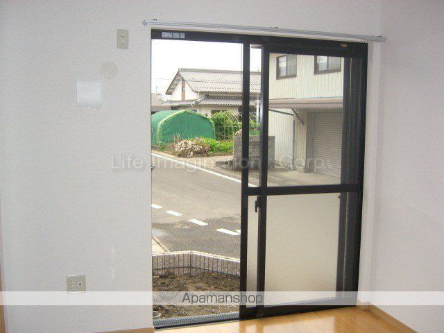 E−HOUSE西本郷町の内装写真