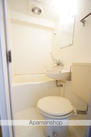 ASIXの内装写真