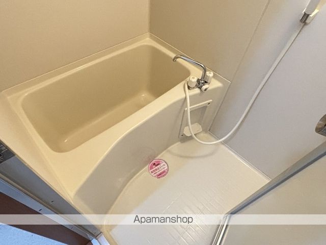 NEWCENTURYの内装写真