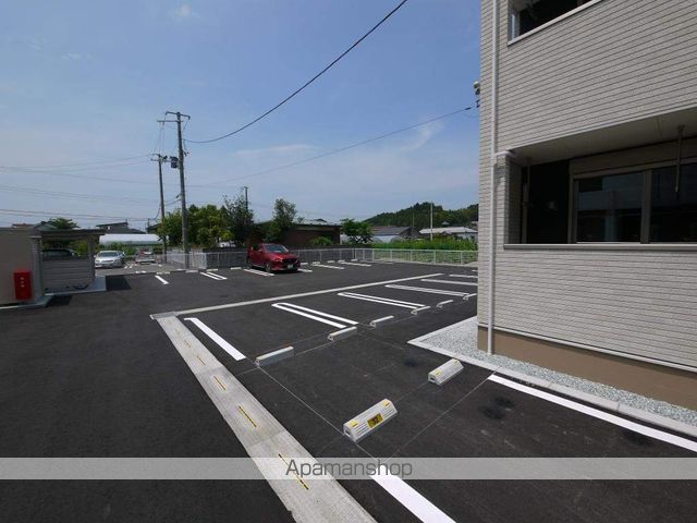 レジデンスアズマIIの玄関写真