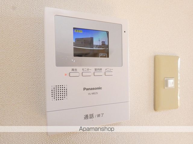 オリーブの内装写真