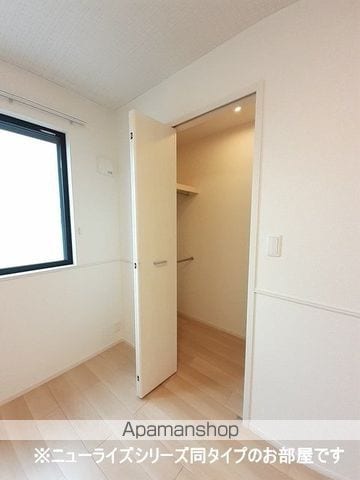 ベニバラード・岩畠の内装写真