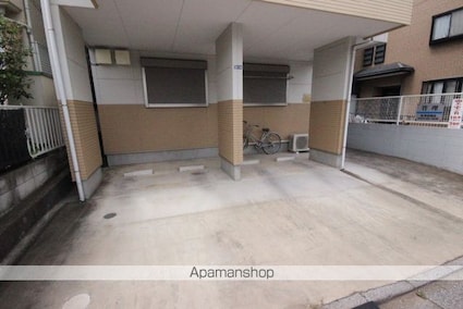 ファーストプレイス[1DK/28.52m2]の外観2