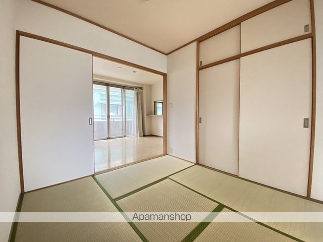 ラフィーヌ牛田本町の内装写真