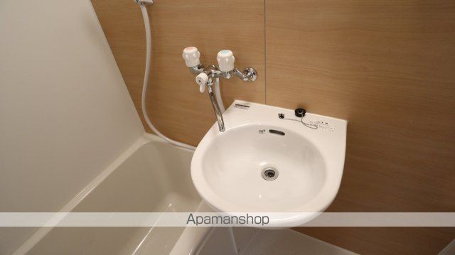 ベイルーム横浜鶴見IIの内装写真