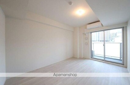 クロスレジデンス飯田橋[1K/26.32m2]のリビング・居間