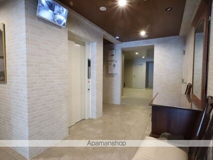 Ｄ－アパートメント泉[1LDK/50.08m2]のロビー