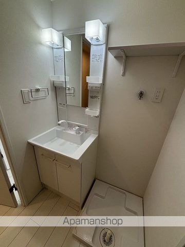 オーブリオン白金の内装写真
