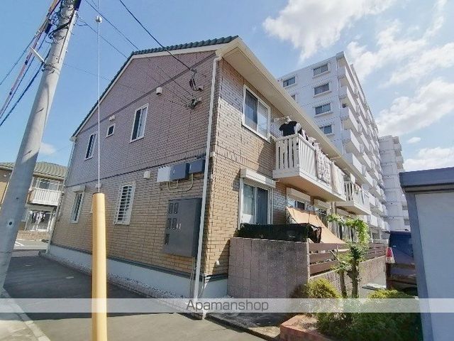 プレザント A棟の外観写真