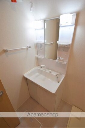 フローラル・コート[2LDK/57.64m2]の洗面所