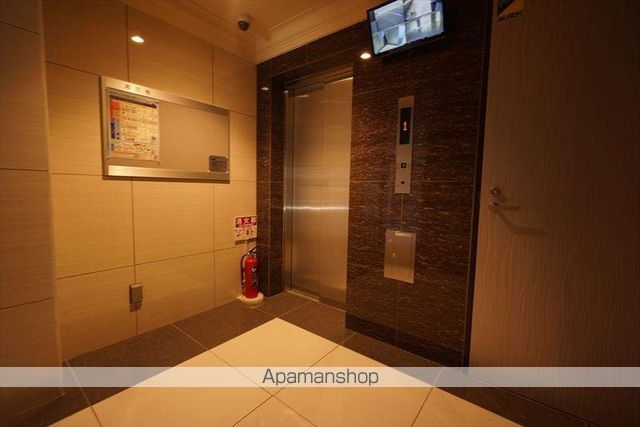 GRANDUKE大曽根の玄関写真