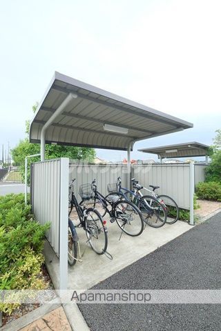 ウォーターミル七番館の玄関写真