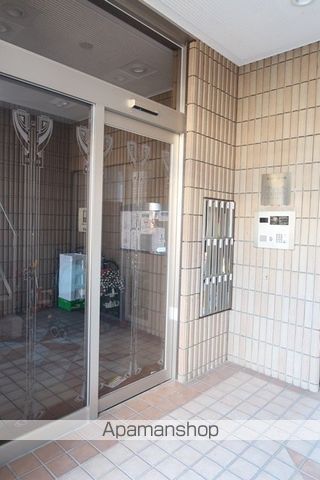 サンパーク一社の玄関写真