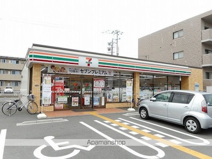 クローバー南川添[1DK/34.25m2]の周辺1