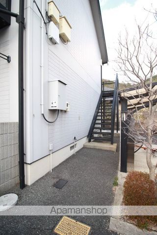 ピアチェーレBの玄関写真