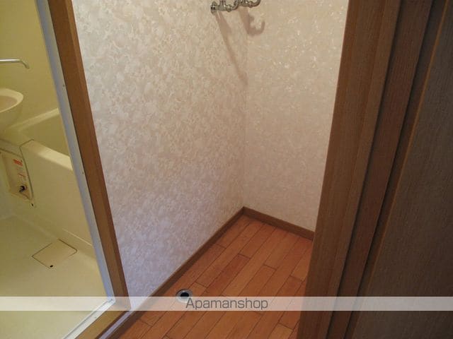 スリーステージの内装写真