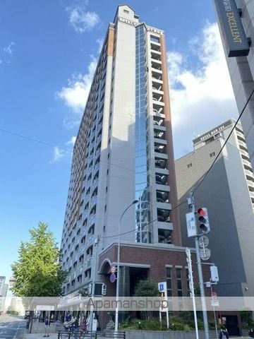ロイヤルコンフォート渡辺通252の外観写真