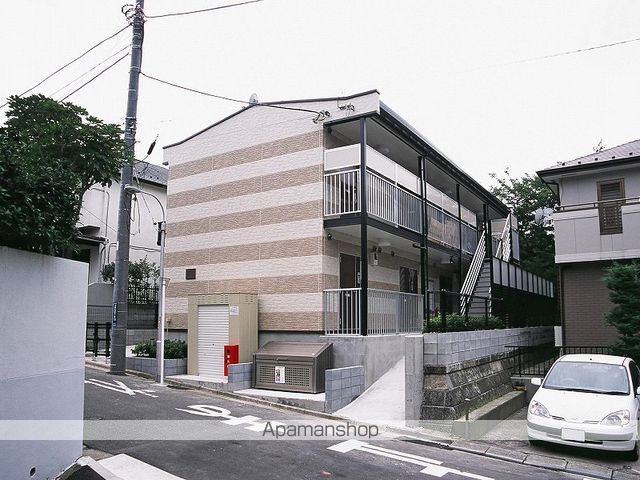 レオパレスLA GRAZIAの外観写真