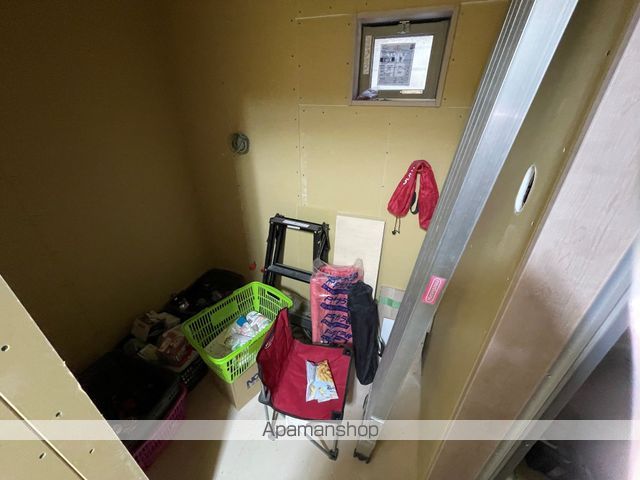 今津山中町7戸建の内装写真