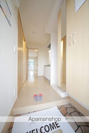 ヴェルデ[1K/26.27m2]の玄関