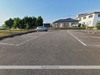 レオネクストＲＥＮ[1K/28.02m2]の駐車場