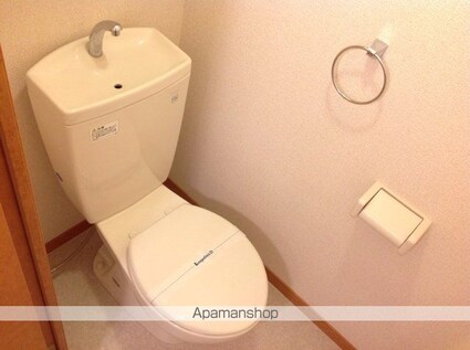 レオパレスヴァンクール国母[1K/28.02m2]のトイレ