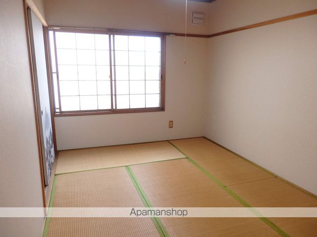 ドミ井上の内装写真
