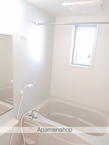 ニュークレストールミョーギの内装写真