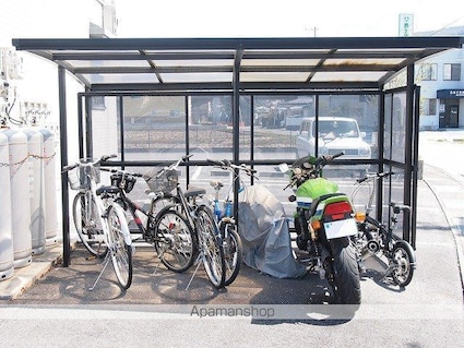 長野県諏訪市大字中洲[2K/42.84m2]の共用部1