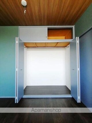 ＲＥ　ＡＰＡＲＴＭＥＮＴ[1LDK/42.87m2]の収納