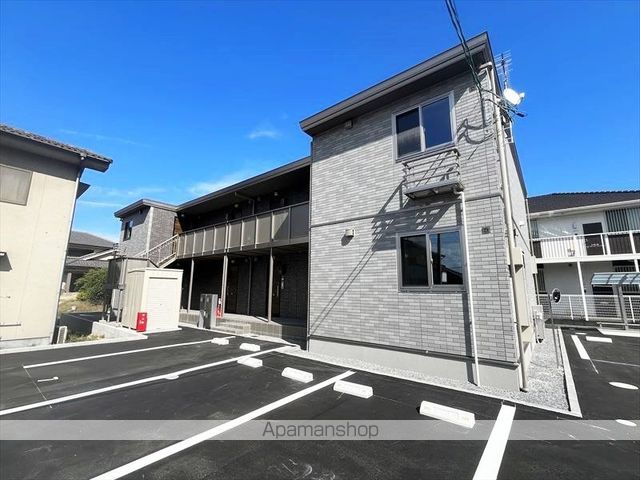 ウィスタリアの外観写真