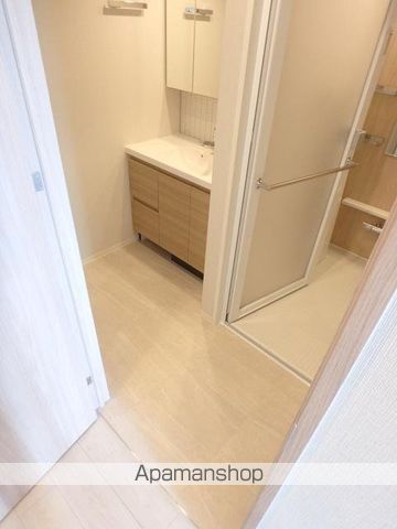 シーズンフラッツ青葉通一番町の内装写真