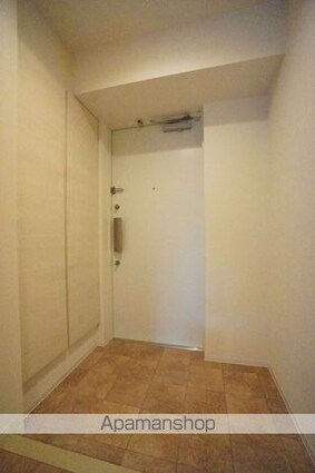 カメリア丸の内「マルノウチ」[1LDK/41.86m2]の玄関