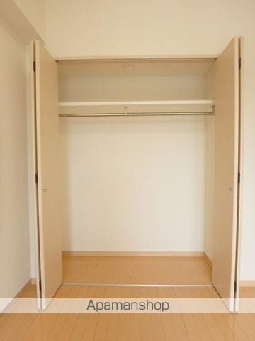 アーバンフラッツ青葉小田原の内装写真