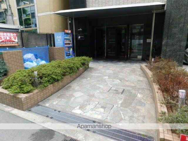 クレアート新大阪パンループの玄関写真